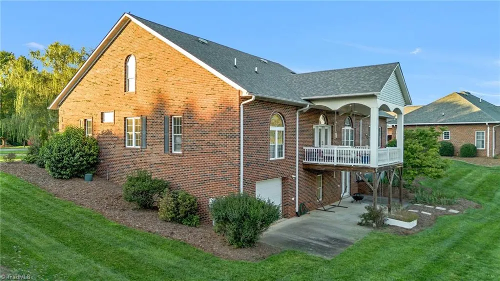 148 Magnolia Drive North Wilkesboro, NC 28659
