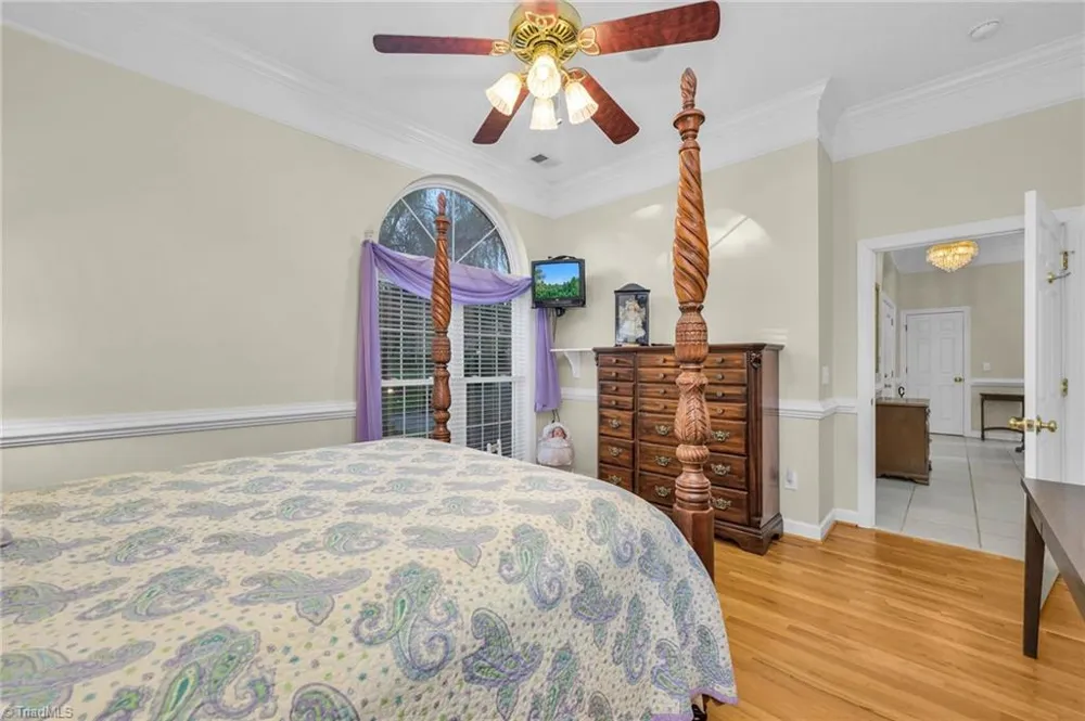 148 Magnolia Drive North Wilkesboro, NC 28659