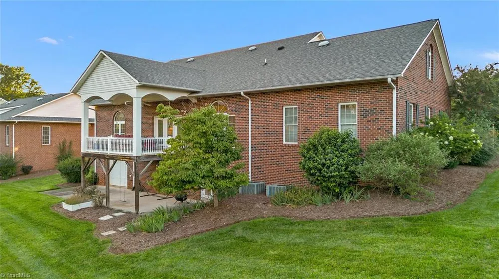 148 Magnolia Drive North Wilkesboro, NC 28659