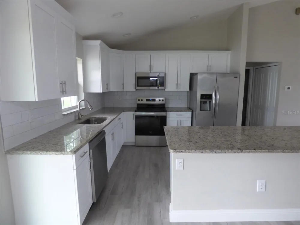 16872 SW 39TH CIRCLE ocala, FL 34473