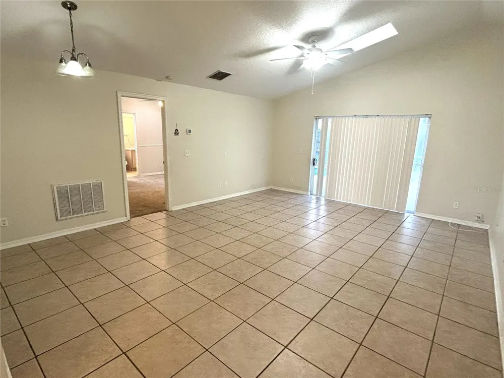 8008 ASPENCREST COURT Orlando, FL 32835
