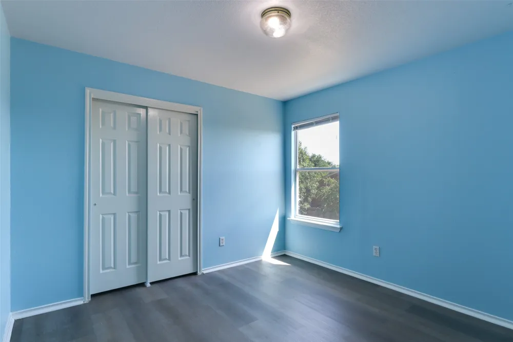 1004 W South Street Leander, TX 78641