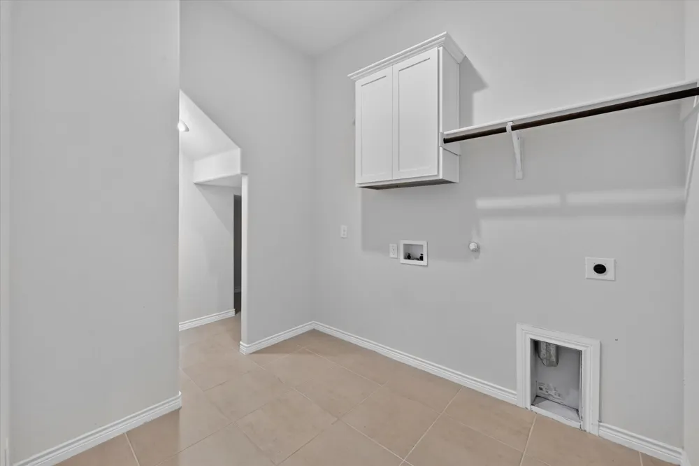 3703 High Country Road Aubrey, TX 76227