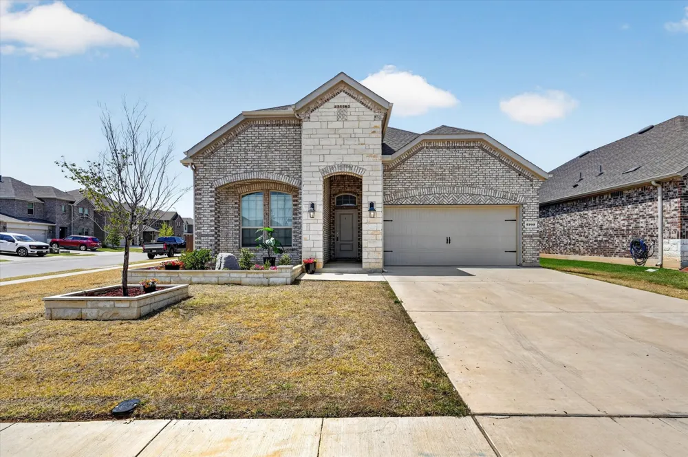 3703 High Country Road Aubrey, TX 76227