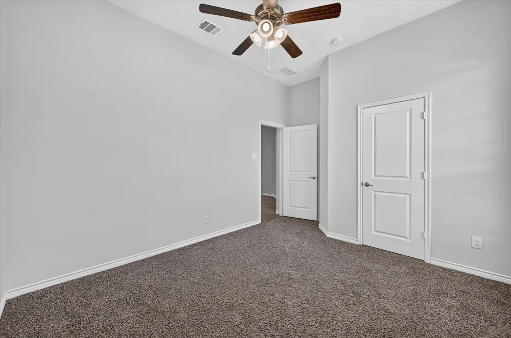 3703 High Country Road Aubrey, TX 76227