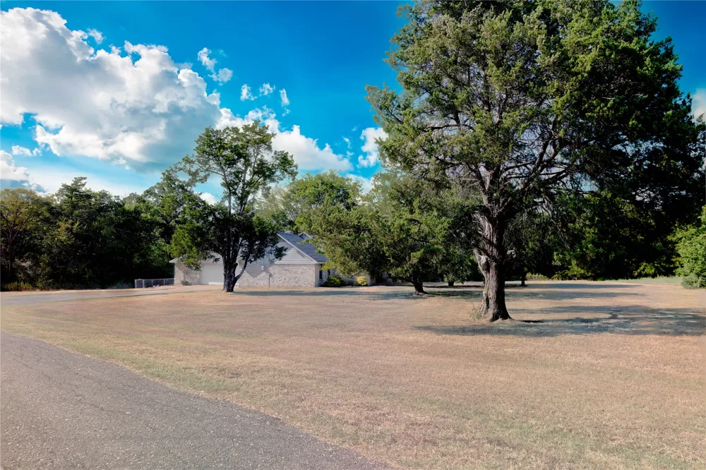 225 Fm 488 Fairfield, TX 75840