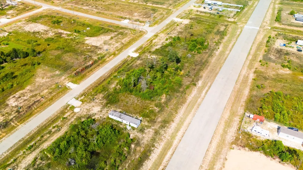 7281 Road 5878 Cleveland, TX 77327