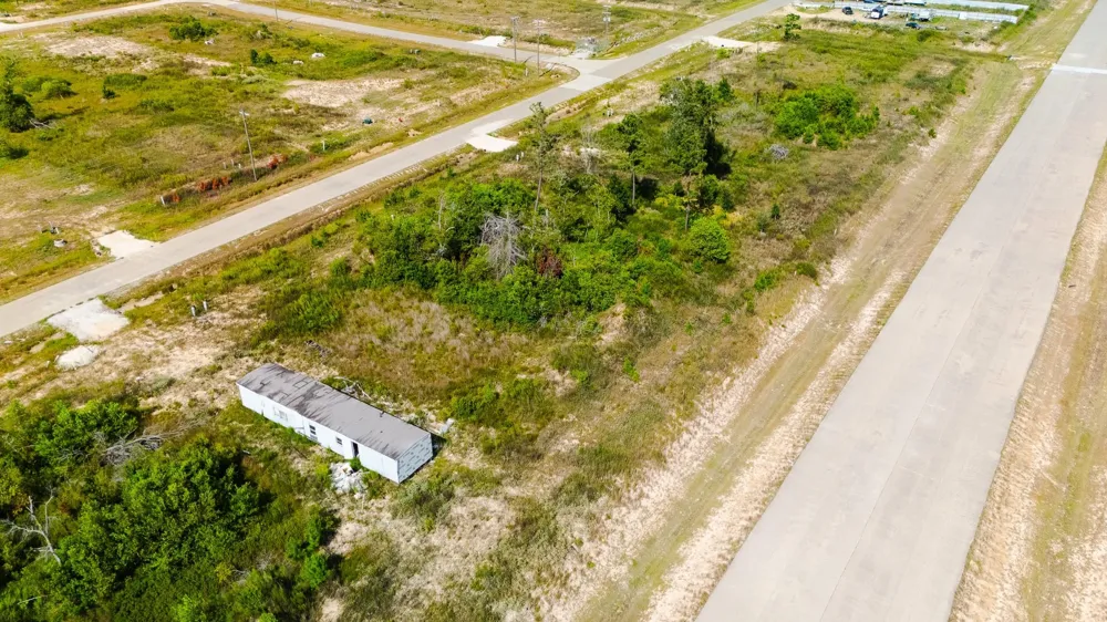 7281 Road 5878 Cleveland, TX 77327
