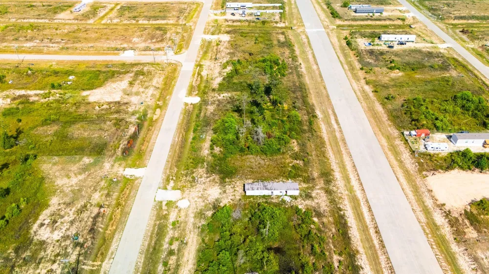 7277 Road 5878 Cleveland, TX 77327
