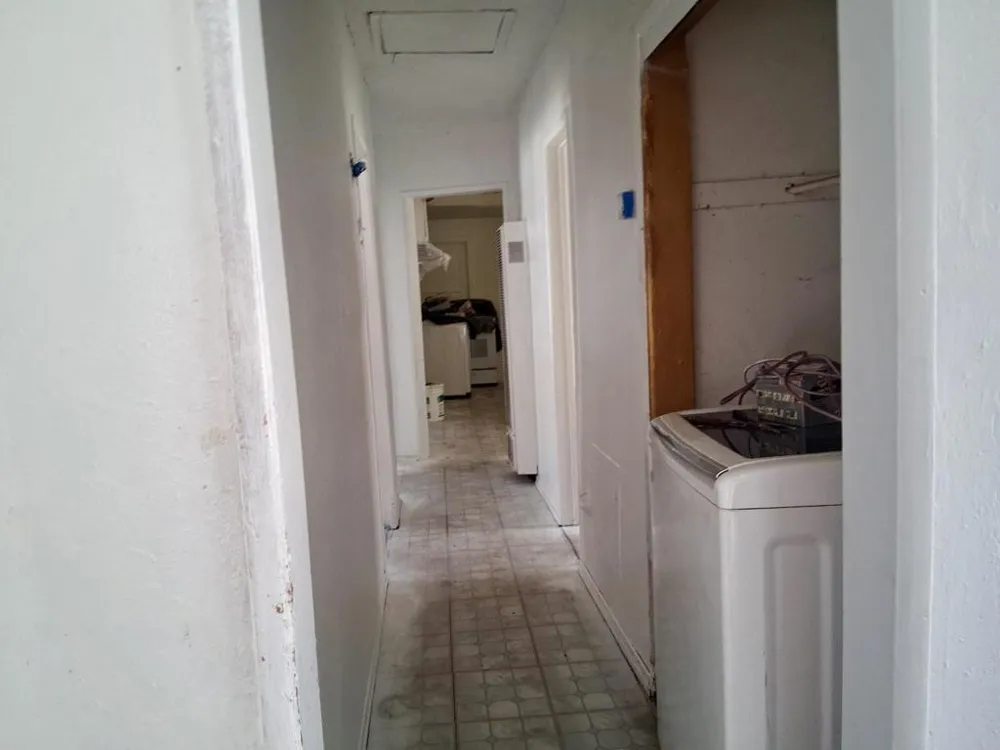 10328 Hickory Street Los Angeles, CA 90002