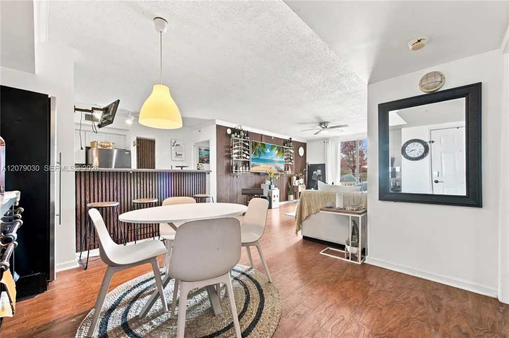 1919 Van Buren St #614A Hollywood, FL 33020