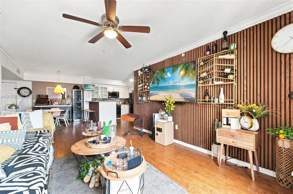 1919 Van Buren St #614A Hollywood, FL 33020
