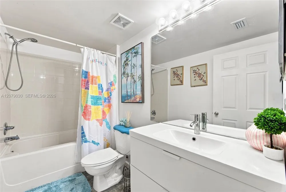 1919 Van Buren St #614A Hollywood, FL 33020