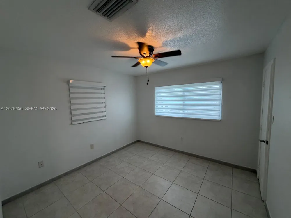 71 Coral Dr Key Largo, FL 33037
