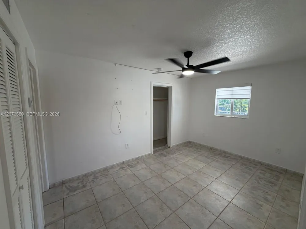 71 Coral Dr Key Largo, FL 33037