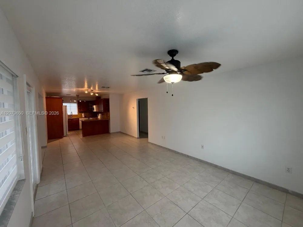 71 Coral Dr Key Largo, FL 33037