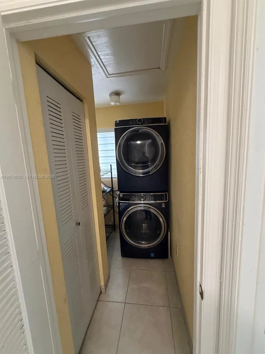 71 Coral Dr Key Largo, FL 33037
