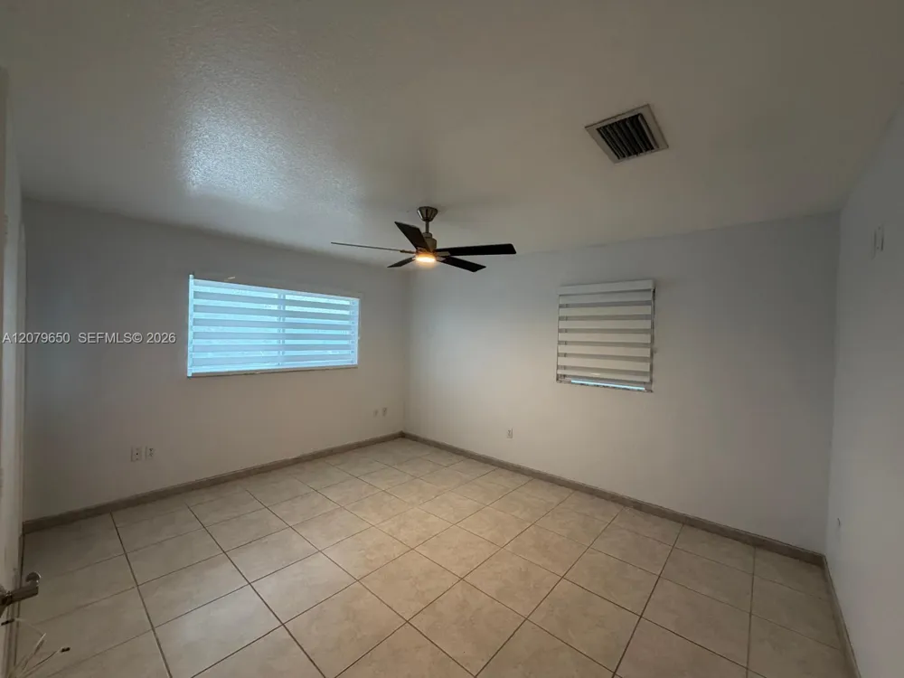 71 Coral Dr Key Largo, FL 33037