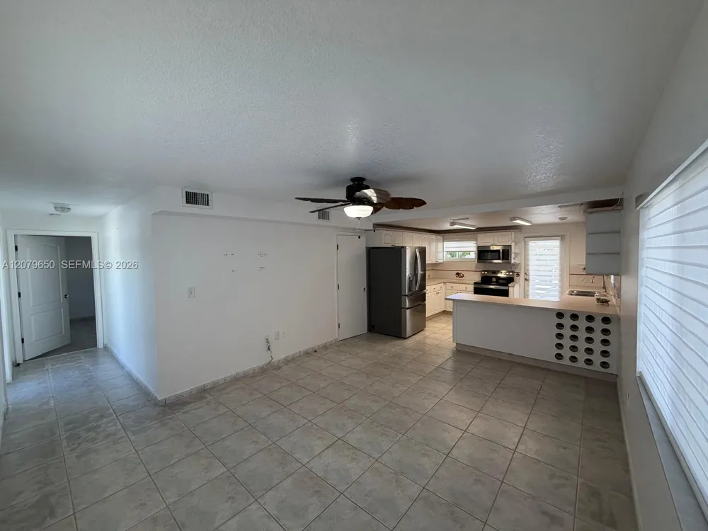 71 Coral Dr Key Largo, FL 33037