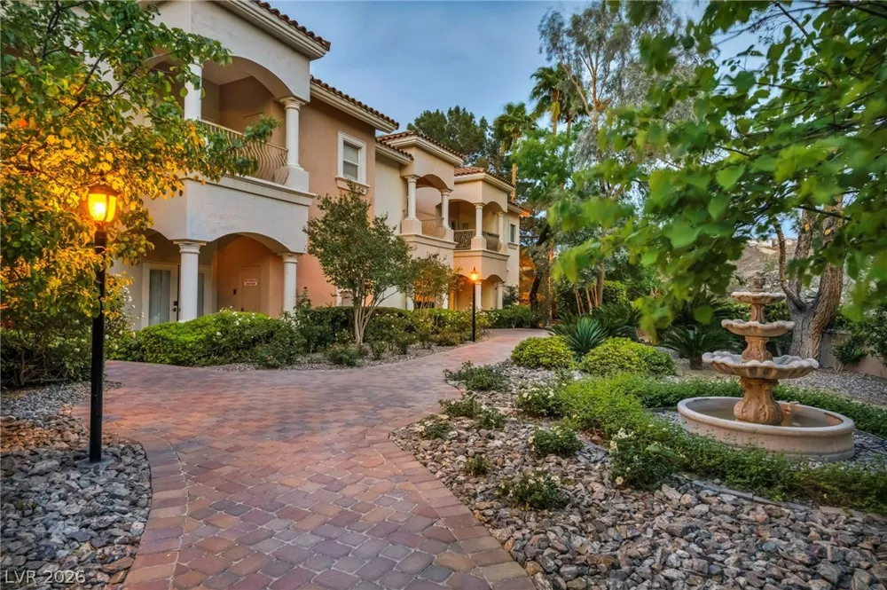 14 Strada Di Circolo #- Henderson, NV 89011