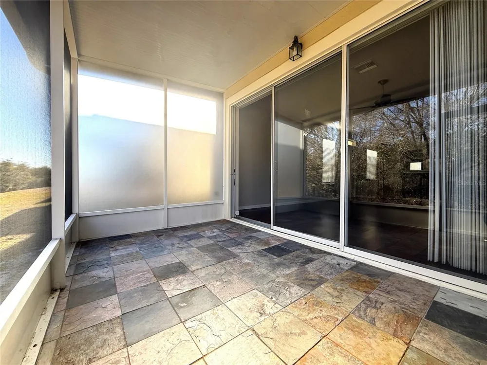 26627 CASTLEVIEW WAY Wesley Chapel, FL 33544