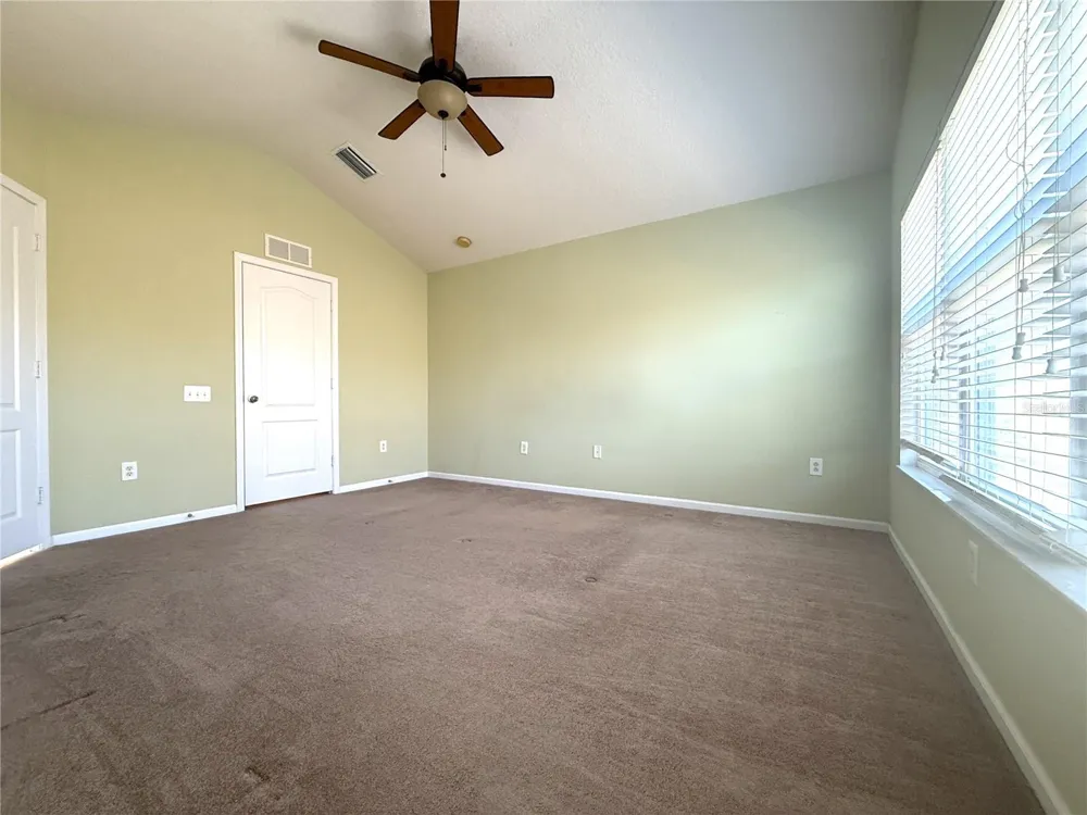 26627 CASTLEVIEW WAY Wesley Chapel, FL 33544