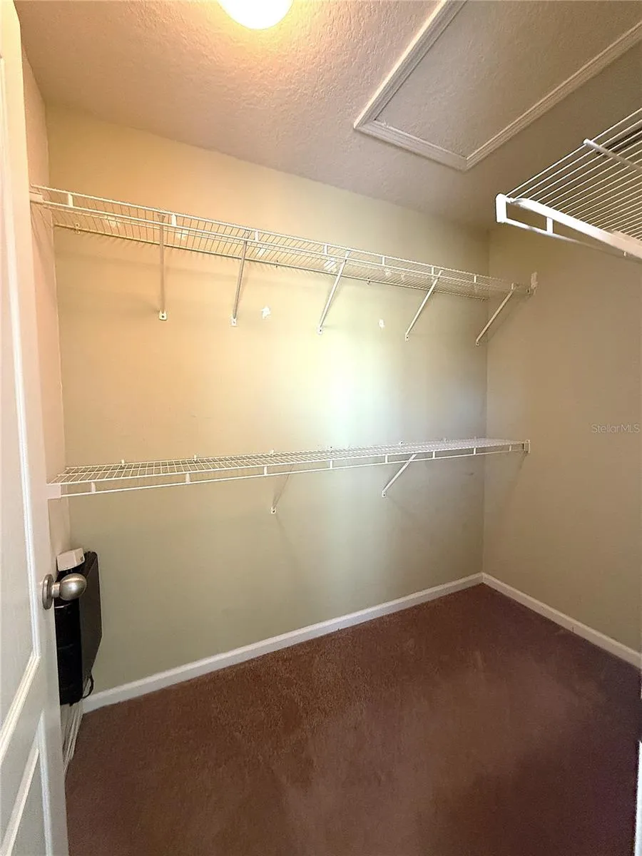 26627 CASTLEVIEW WAY Wesley Chapel, FL 33544