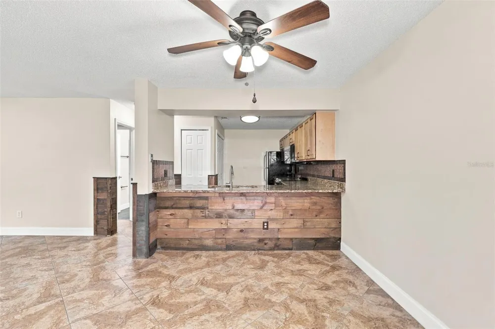 646 KENWICK CIRCLE #103 Casselberry, FL 32707