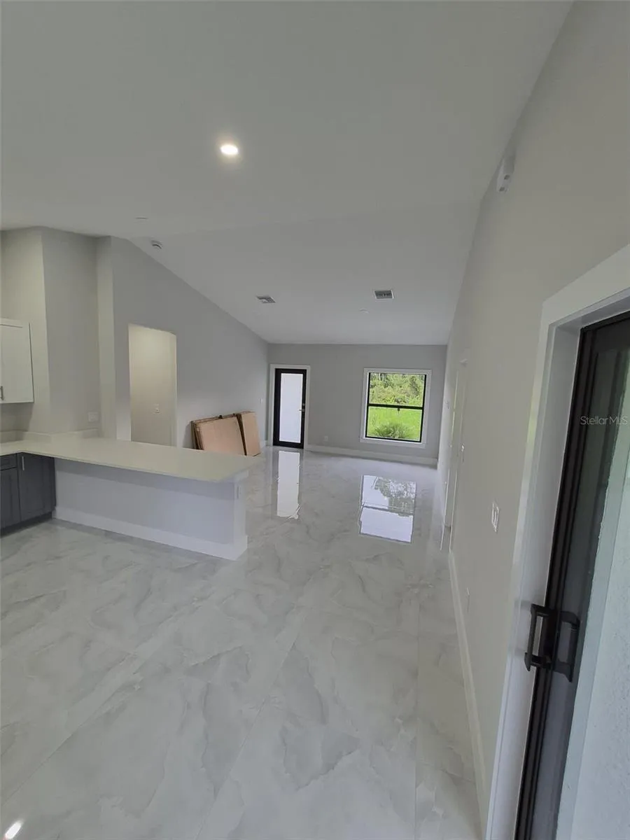 447 WICKHAM AVENUE S Lehigh Acres, FL 33974