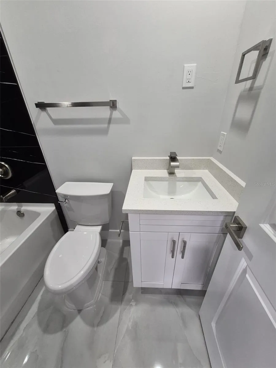 447 WICKHAM AVENUE S Lehigh Acres, FL 33974
