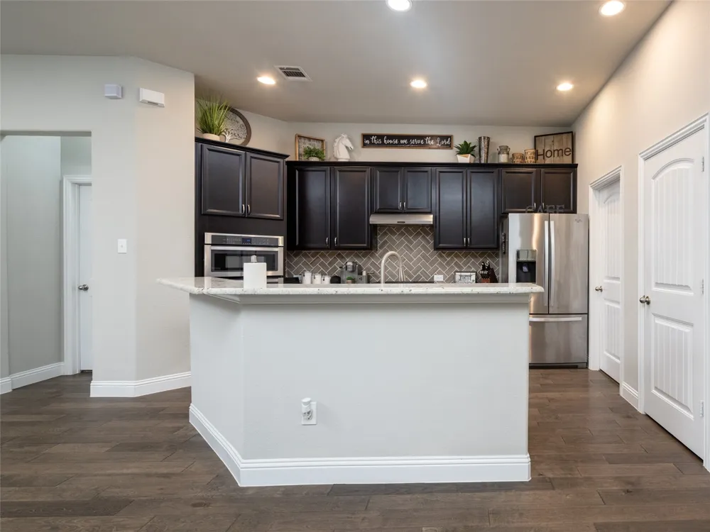 1401 Eagleton Lane Northlake, TX 76226