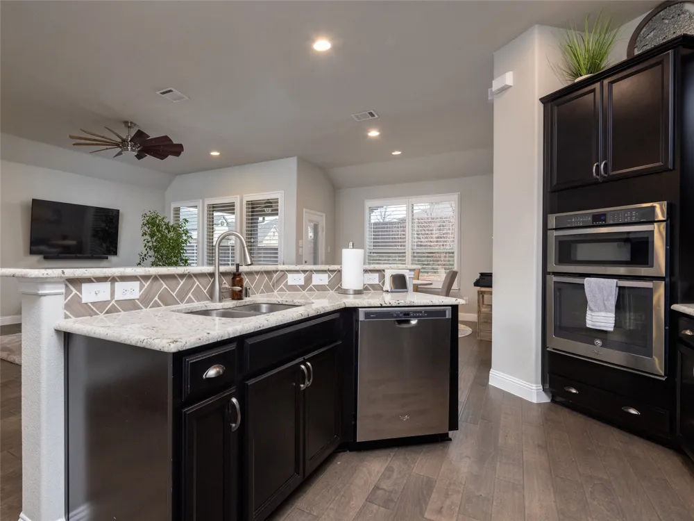 1401 Eagleton Lane Northlake, TX 76226