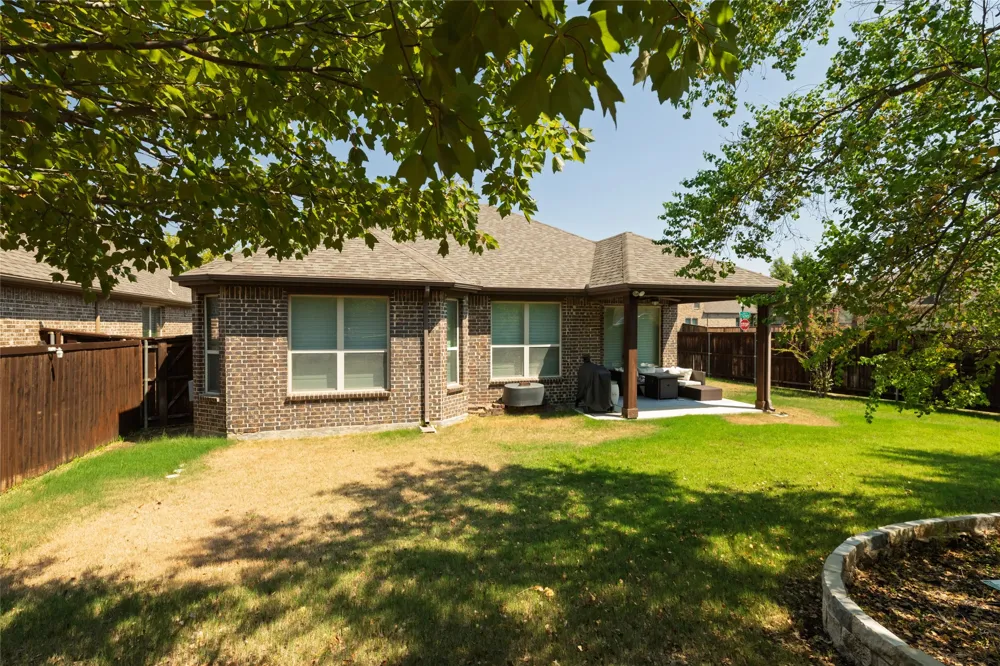 1401 Eagleton Lane Northlake, TX 76226