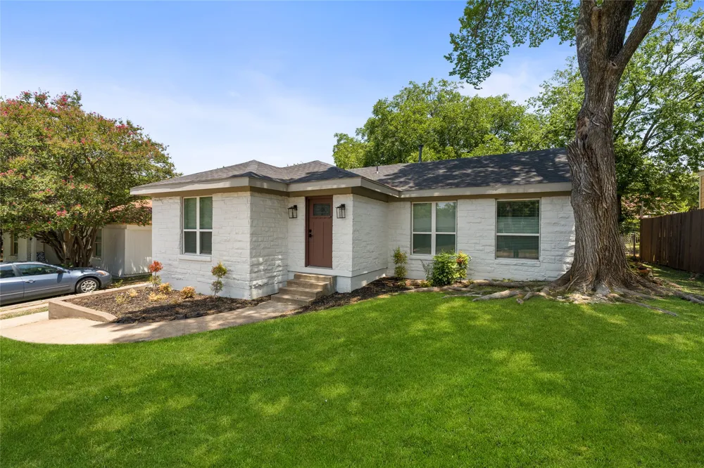 1314 Arborvitae Avenue Dallas, TX 75224