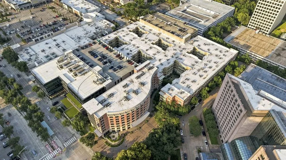 1901 Post Oak Boulevard #1501 Houston, TX 77056