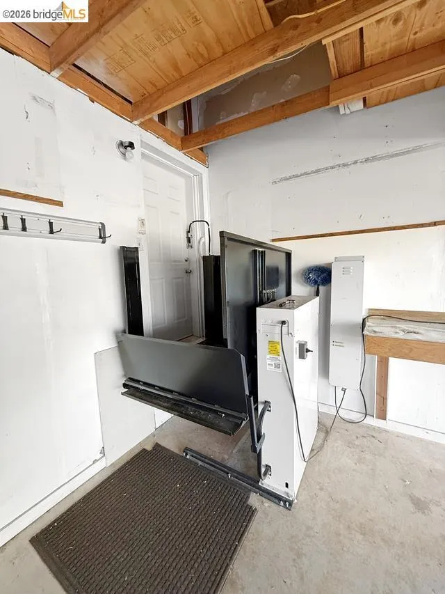 23732 Parrotts Ferry Road Columbia, CA 95310