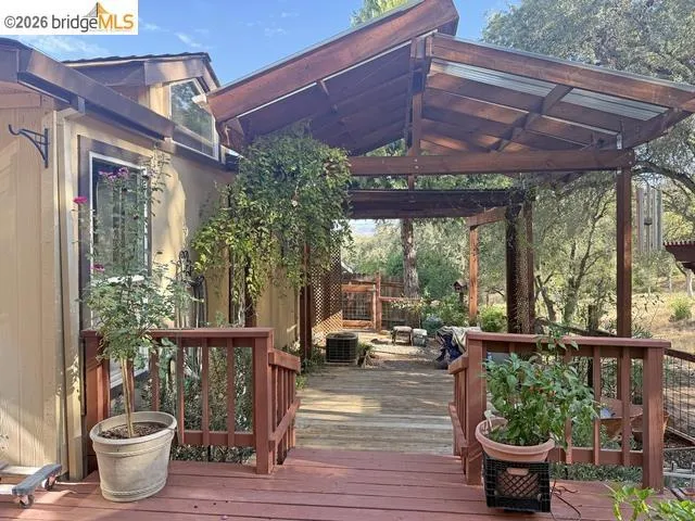 23732 Parrotts Ferry Road Columbia, CA 95310
