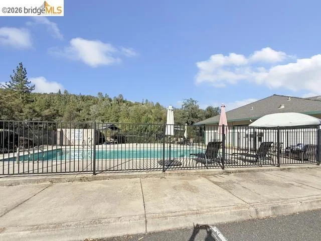 23732 Parrotts Ferry Road Columbia, CA 95310