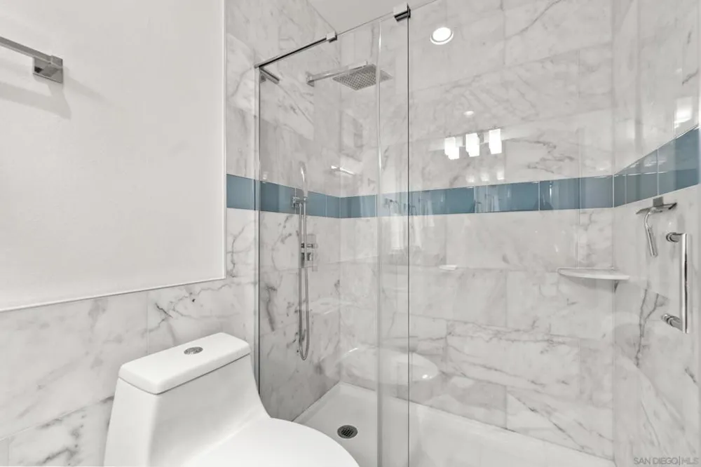 17141 W Bernardo Dr #203 San Diego, CA 92127