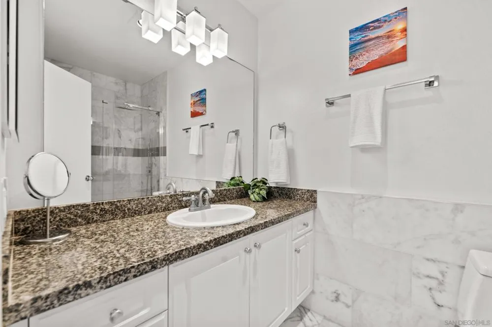 17141 W Bernardo Dr #203 San Diego, CA 92127