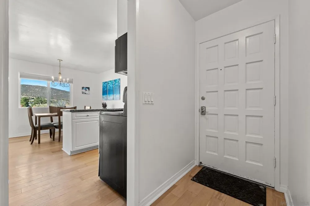 17141 W Bernardo Dr #203 San Diego, CA 92127