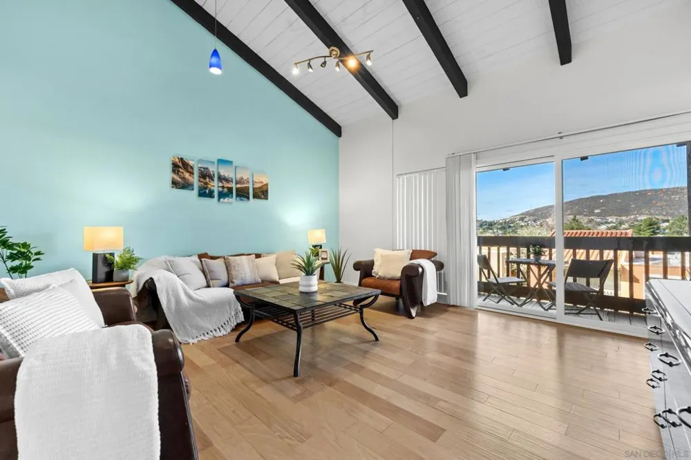 17141 W Bernardo Dr #203 San Diego, CA 92127