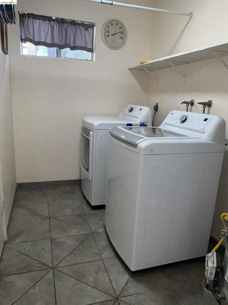 2344 Via Canela Oroville, CA 95966
