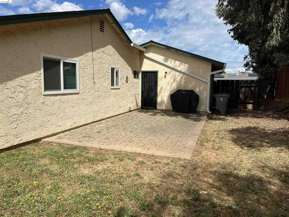 2344 Via Canela Oroville, CA 95966