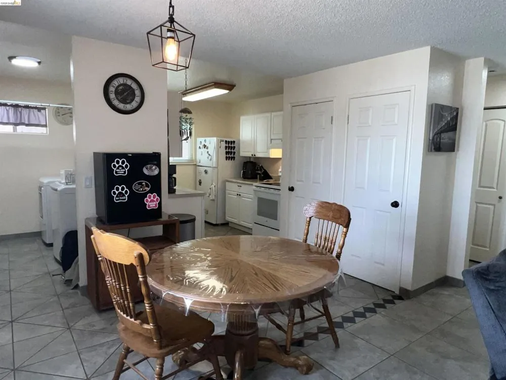 2344 Via Canela Oroville, CA 95966