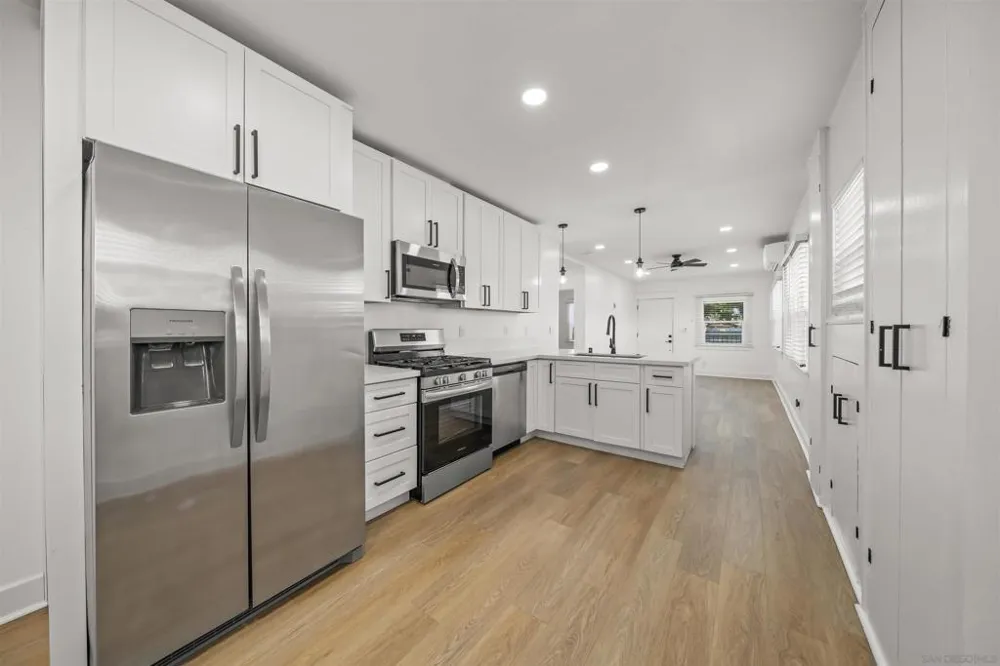 4319 Landis San Diego, CA 92105