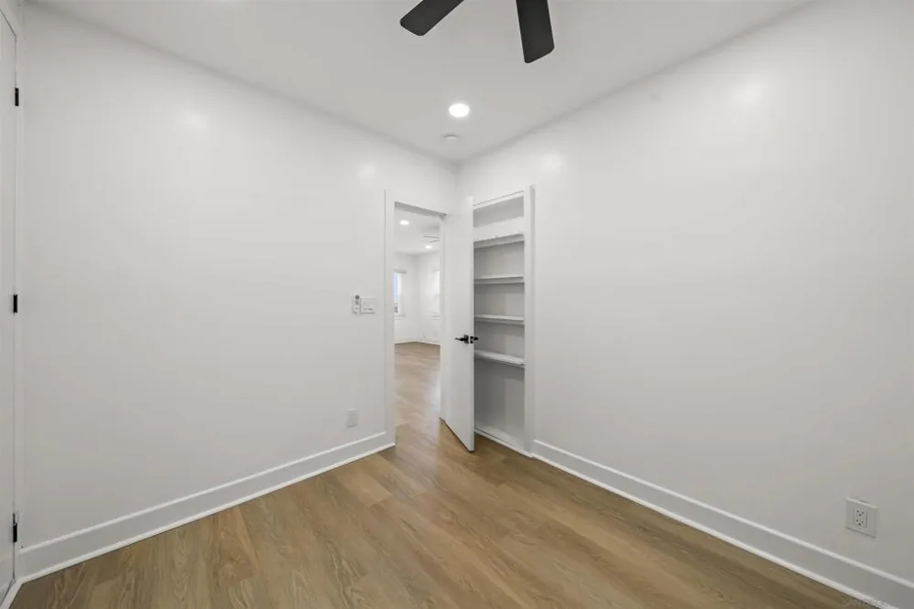 4319 Landis San Diego, CA 92105