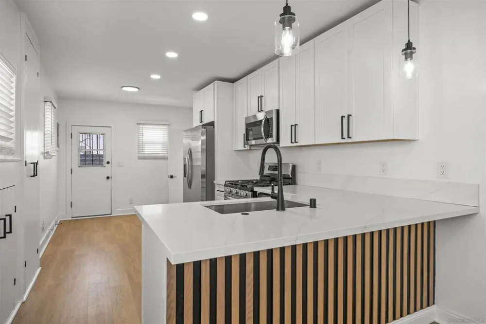 4319 Landis San Diego, CA 92105