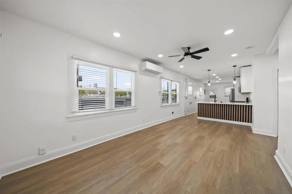 4319 Landis San Diego, CA 92105