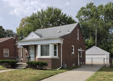 26722 W Chicago